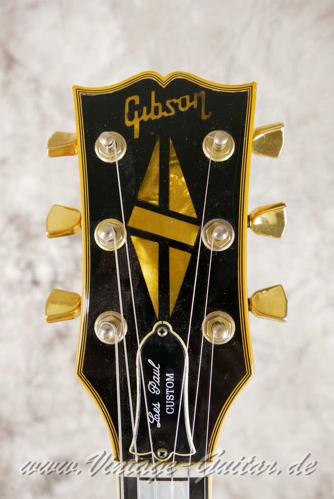 img/vintage/6006/Gibson_Les Paul_Custom_alpine_white_1977-003.JPG